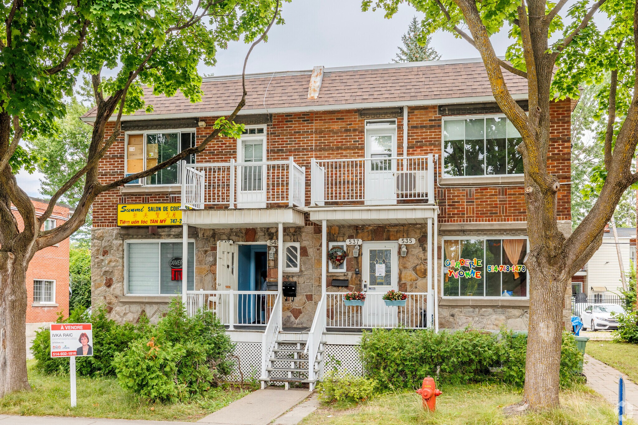 547 Boul Décarie, Saint-Laurent, QC à vendre Photo principale– Image 1 sur 4