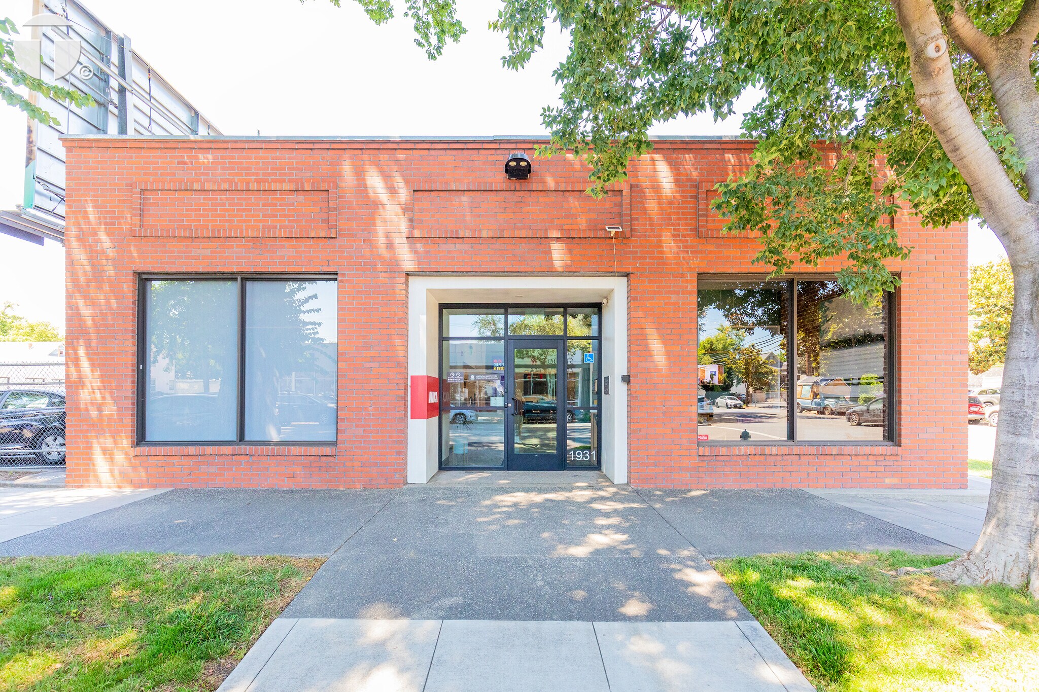 1931 H St, Sacramento, CA à louer Photo principale– Image 1 sur 9