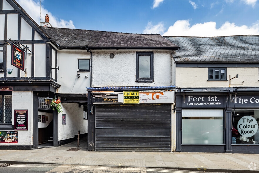 38 Willow St, Oswestry à vendre - Photo principale – Image 1 sur 2