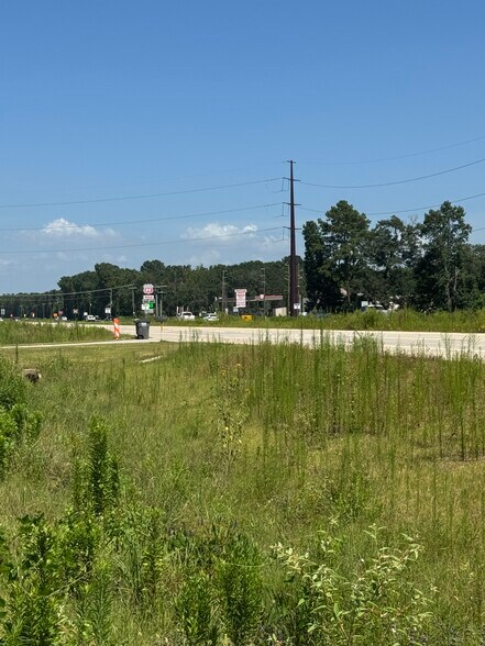 18201 Sh 242, Conroe, TX à vendre - Photo de l’immeuble – Image 1 sur 16