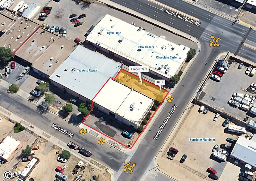 304 Muriel St NE, Albuquerque, NM à louer - Photo de l’immeuble – Image 2 sur 13