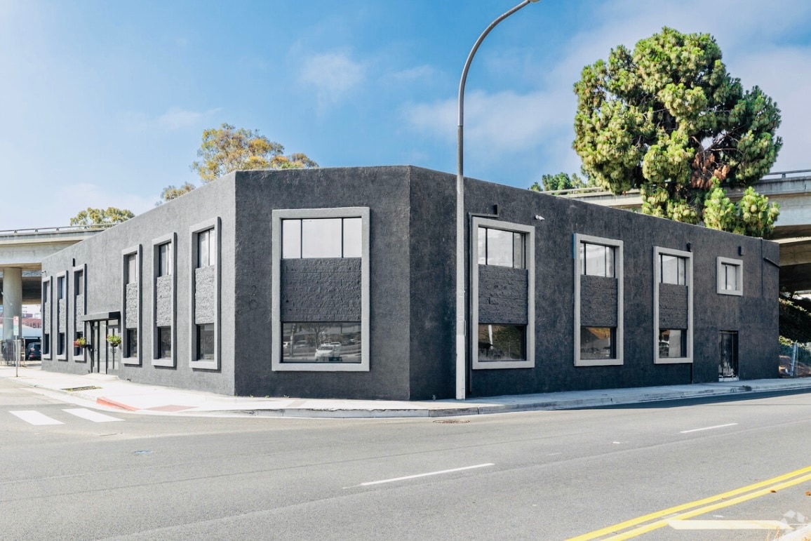 11520 Jefferson Blvd, Culver City, CA à vendre Photo de l’immeuble– Image 1 sur 12