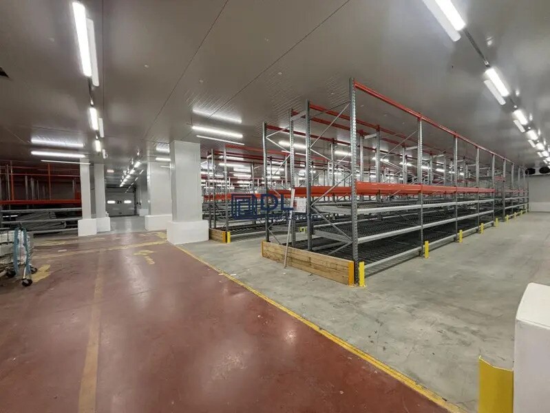 Industriel/Logistique dans Thiais à louer Photo intérieure– Image 1 sur 15