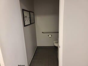 7315 SW 87th Ave, Miami, FL à louer Photo intérieure– Image 2 sur 7