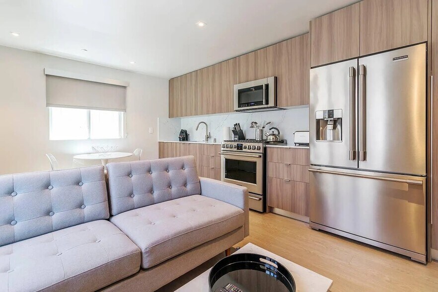 1446-1448 Yale St, Santa Monica, CA à vendre - Photo de l’immeuble – Image 2 sur 32