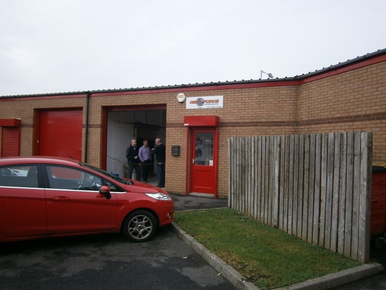 Farrington Ct, Burnley à louer - Photo de l’immeuble – Image 3 sur 7