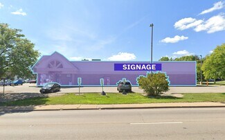 Plus de détails pour 2515 N Knoxville Ave, Peoria, IL - Local commercial à louer