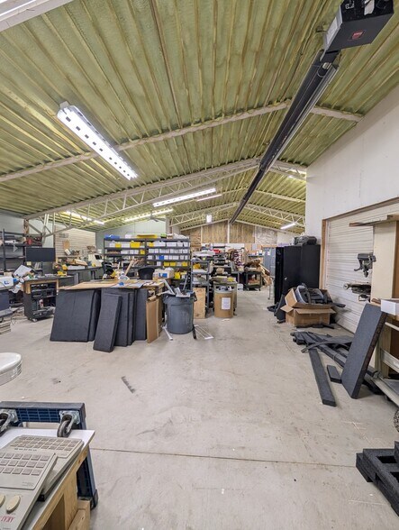 10460 N Holly Rd, Holly, MI à vendre - Photo de l’immeuble – Image 3 sur 6