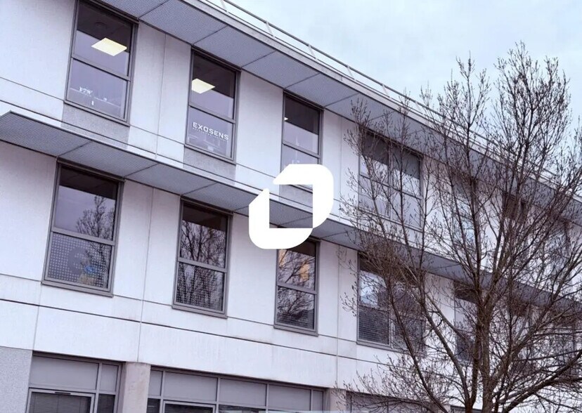 Bureau dans Grenoble à louer - Photo de l’immeuble – Image 2 sur 8