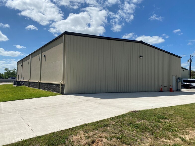 4215 Gulf Fwy, Dickinson, TX à vendre - Photo de l’immeuble – Image 3 sur 11