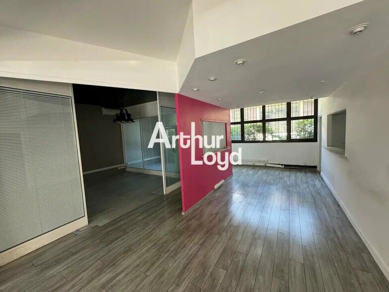 473 Route Des Dolines, Valbonne à vendre - Photo de l’immeuble – Image 3 sur 6