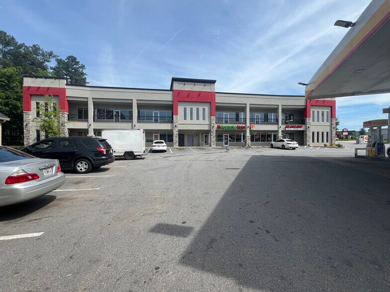 6405 Jimmy Carter Blvd, Norcross, GA à louer - Photo de l’immeuble – Image 2 sur 3
