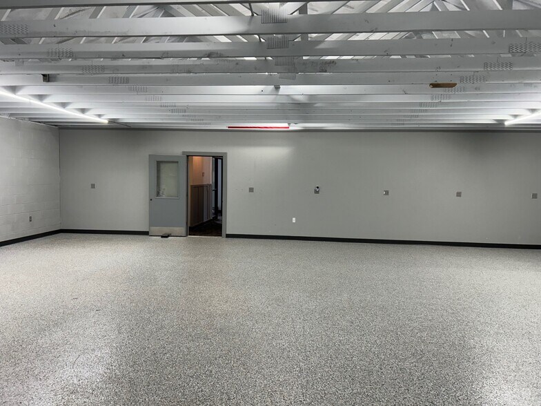 304 E Main St E, Norwood Young America, MN à vendre - Photo de l’immeuble – Image 2 sur 16