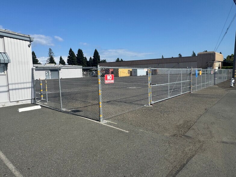 1595 Hampton Way, Santa Rosa, CA à vendre - Photo de l’immeuble – Image 3 sur 6