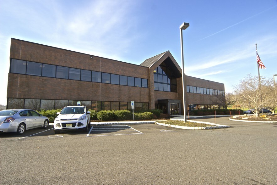 1395 Yardville Hamilton Square Rd, Hamilton, NJ à louer - Photo de l’immeuble – Image 2 sur 3