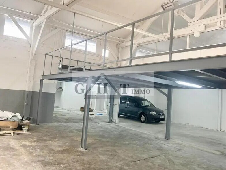 Industriel/Logistique dans Corbeil-Essonnes à louer - Photo de l’immeuble – Image 3 sur 16