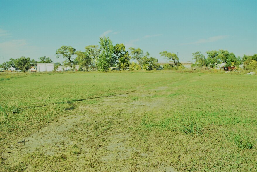 2105 W 2nd St, North Platte, NE à vendre - Photo principale – Image 1 sur 1