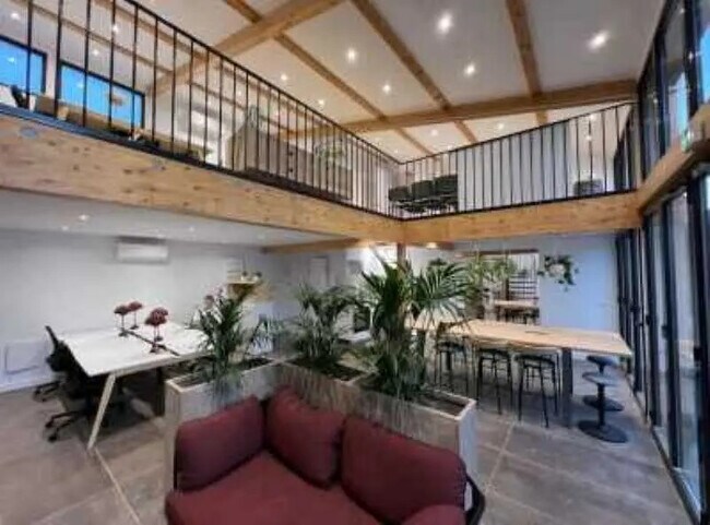 Plus de détails pour 25 Rue Douy Delcupe, Montreuil - Bureau à louer