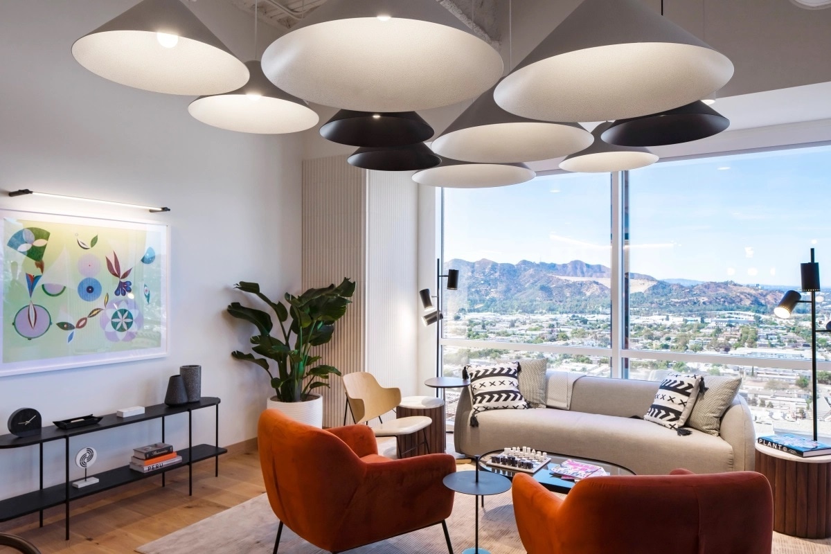 500 N Brand Blvd, Glendale, CA à louer Photo principale– Image 1 sur 8