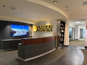 1100 S Flower St, Los Angeles, CA à louer Photo intérieure– Image 2 sur 18