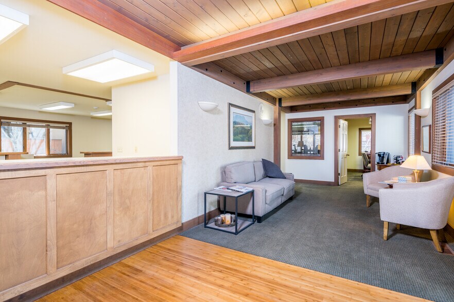 171 W 6th St, Ketchum, ID à vendre - Photo intérieure – Image 2 sur 11