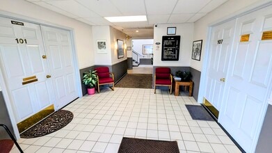 7310 Grove Rd, Frederick, MD à louer Photo intérieure– Image 2 sur 12