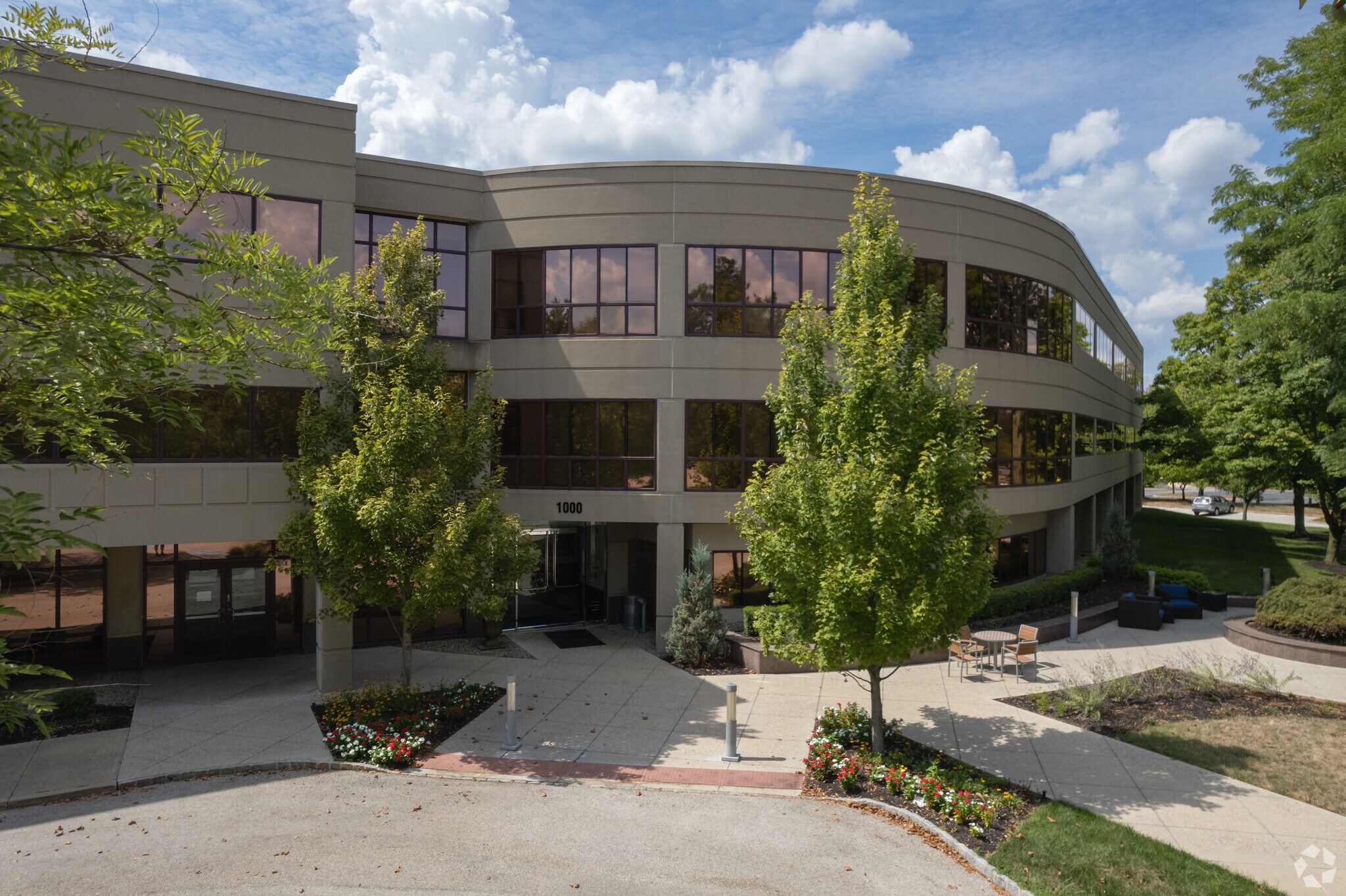 1000 Westlakes Dr, Berwyn, PA à louer Photo de l’immeuble– Image 1 sur 29