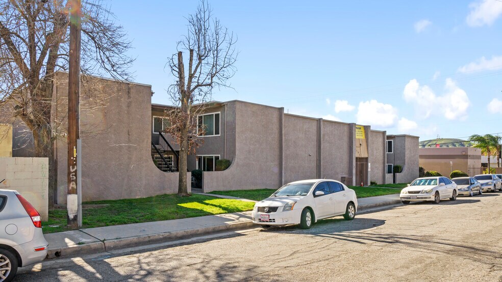 141 E 42nd St, San Bernardino, CA à vendre - Photo principale – Image 1 sur 16