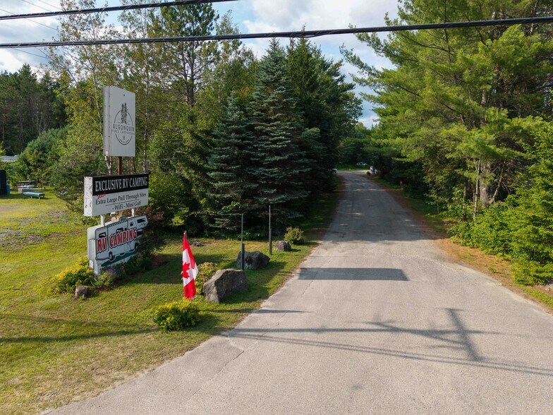 2883 HWY-60, Dwight, ON à vendre - Photo de l’immeuble – Image 2 sur 76