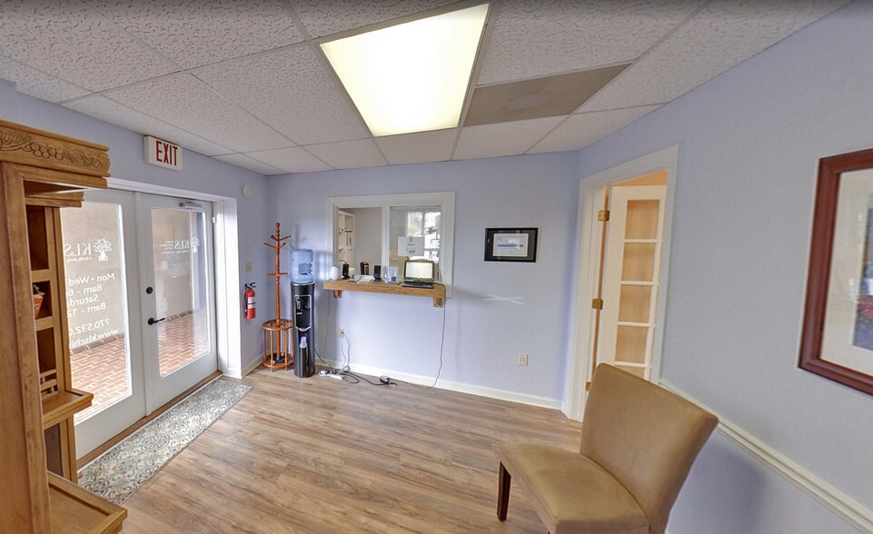 307 Green St NW, Gainesville, GA à louer - Photo de l’immeuble – Image 3 sur 10