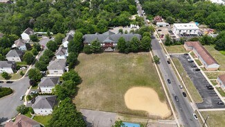 Plus de détails pour 140 John St, Lakewood, NJ - Logement à vendre