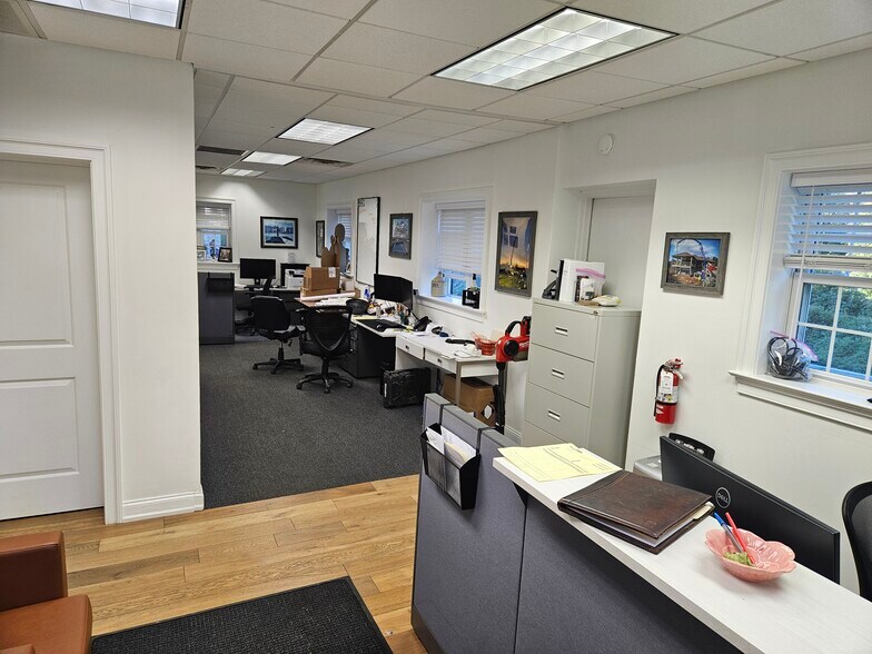 9 River Rd, Conshohocken, PA à vendre - Photo de l’immeuble – Image 3 sur 8