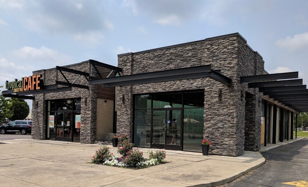 7700 Telegraph Rd, Taylor, MI à louer Photo de l’immeuble– Image 1 sur 8