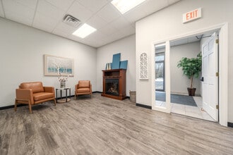 W6180 Aerotech Dr, Appleton, WI à vendre Photo intérieure– Image 2 sur 11