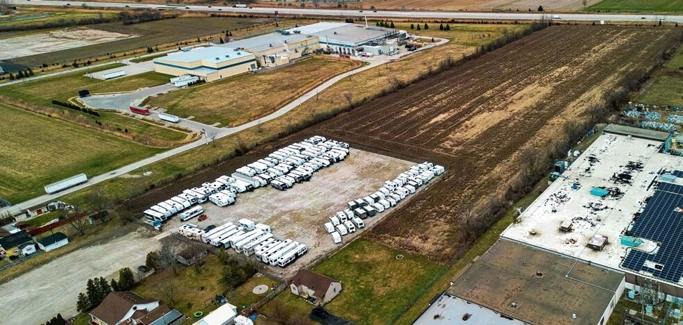 Mill Street West portefeuille de 2 biens à vendre sur LoopNet.fr - Aérien – Image 1 sur 5