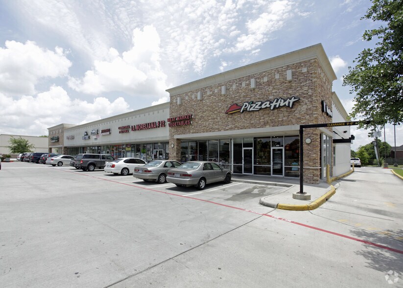 6300 Broadway St, Pearland, TX à louer - Photo de l’immeuble – Image 2 sur 3