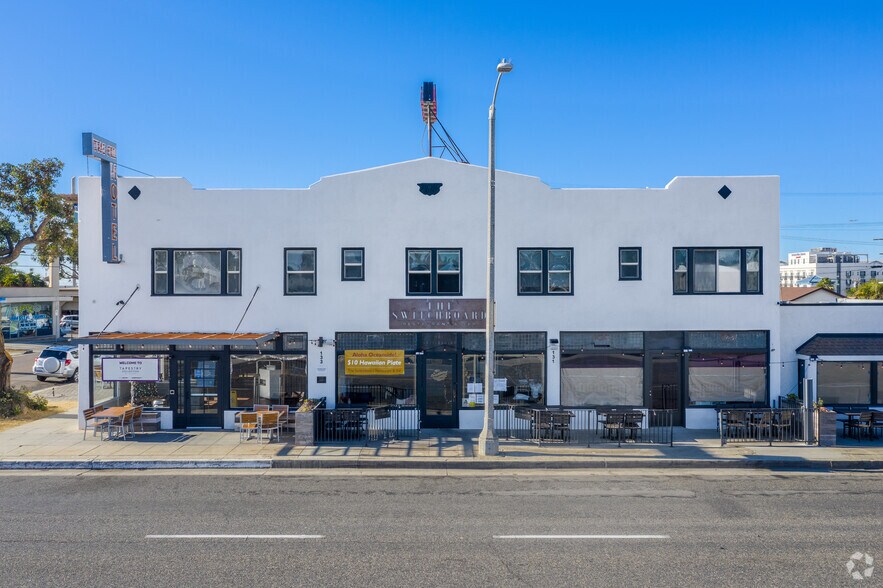 129-133 S Coast Hwy, Oceanside, CA à louer - Photo de l’immeuble – Image 3 sur 16
