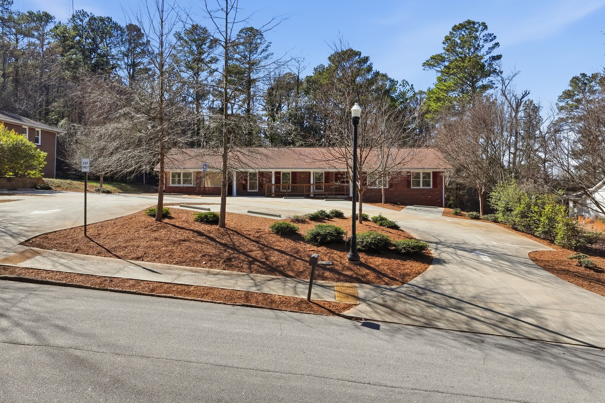 2239 Scenic Dr, Snellville, GA à vendre Photo principale– Image 1 sur 46