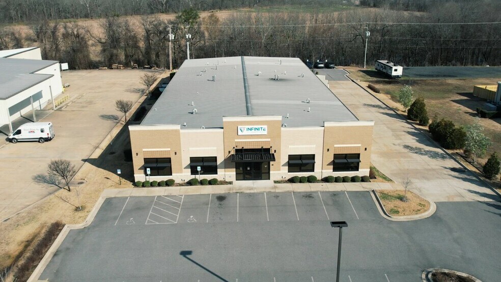 4850 Northshore Ln, North Little Rock, AR à vendre - Vidéo sur l’annonce professionnelle – Image 2 sur 27