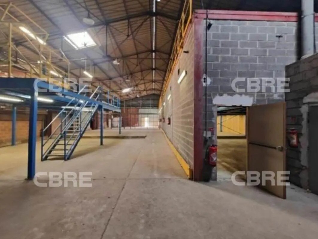 Local d'activités dans Noisy-le-Sec à vendre Photo intérieure– Image 1 sur 8