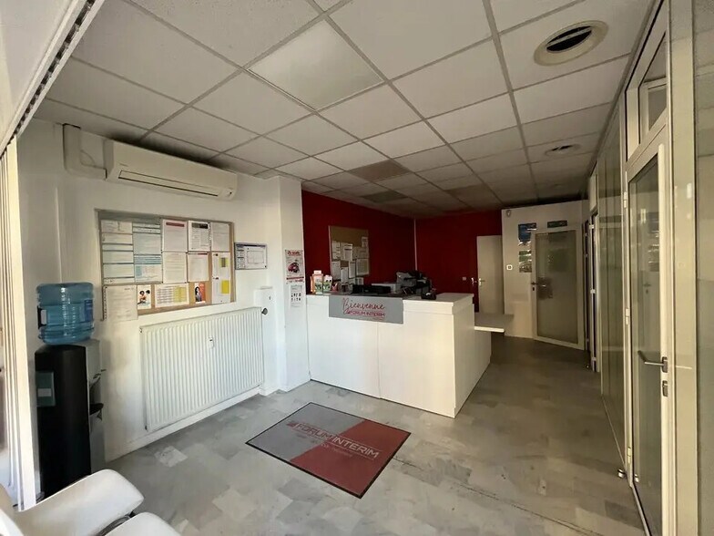 Local commercial dans Nice à louer - Photo de l’immeuble – Image 2 sur 5