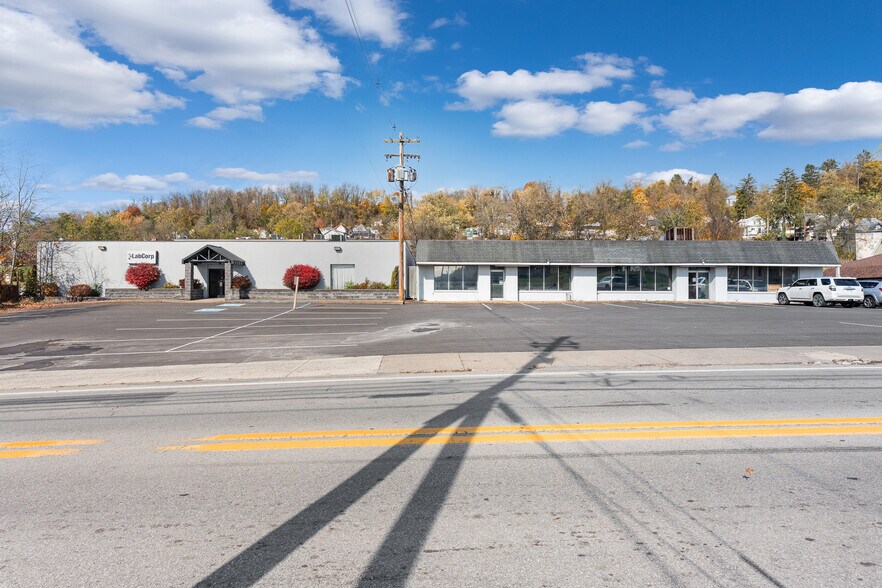 501 Locust Ave, Fairmont, WV à vendre - Photo principale – Image 1 sur 25