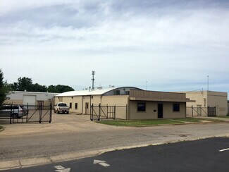 Plus de détails pour 26 NE 26th St, Oklahoma City, OK - Industriel/Logistique à vendre
