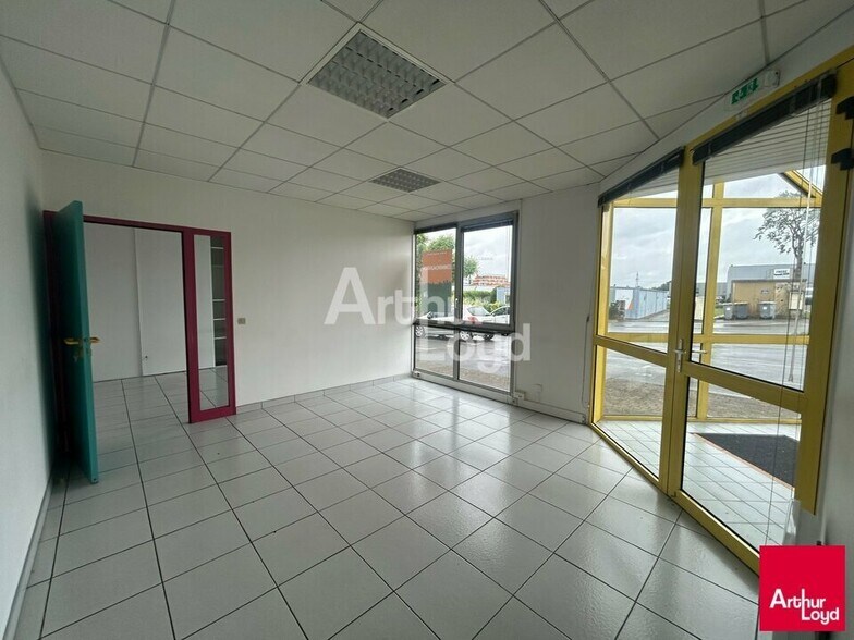 Bureau dans Cesson-Sévigné à vendre - Photo intérieure – Image 2 sur 6
