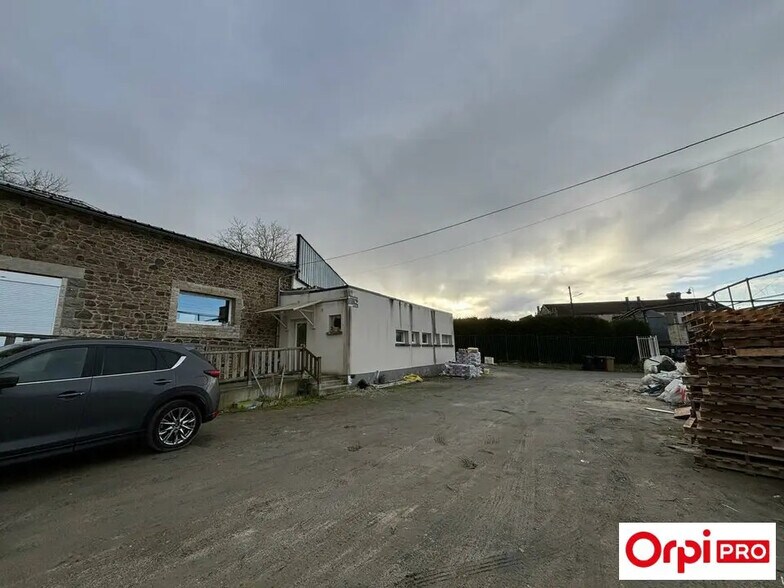 Industriel/Logistique dans Saint-Brieuc à vendre - Photo de l’immeuble – Image 2 sur 4