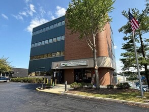 446-450 Union Blvd, Allentown, PA à louer Photo de l’immeuble– Image 1 sur 4