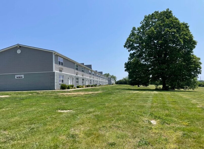 200 N Hill N Dale St, Danville, KY à vendre - Photo de l’immeuble – Image 2 sur 8