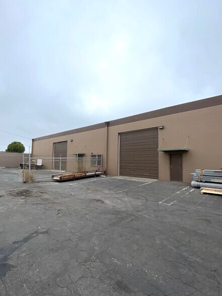 514 S Western Ave, Santa Maria, CA à louer - Photo de l’immeuble – Image 3 sur 8