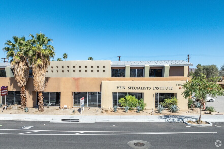 44530 San Pablo Ave, Palm Desert, CA à louer - Photo de l’immeuble – Image 3 sur 10