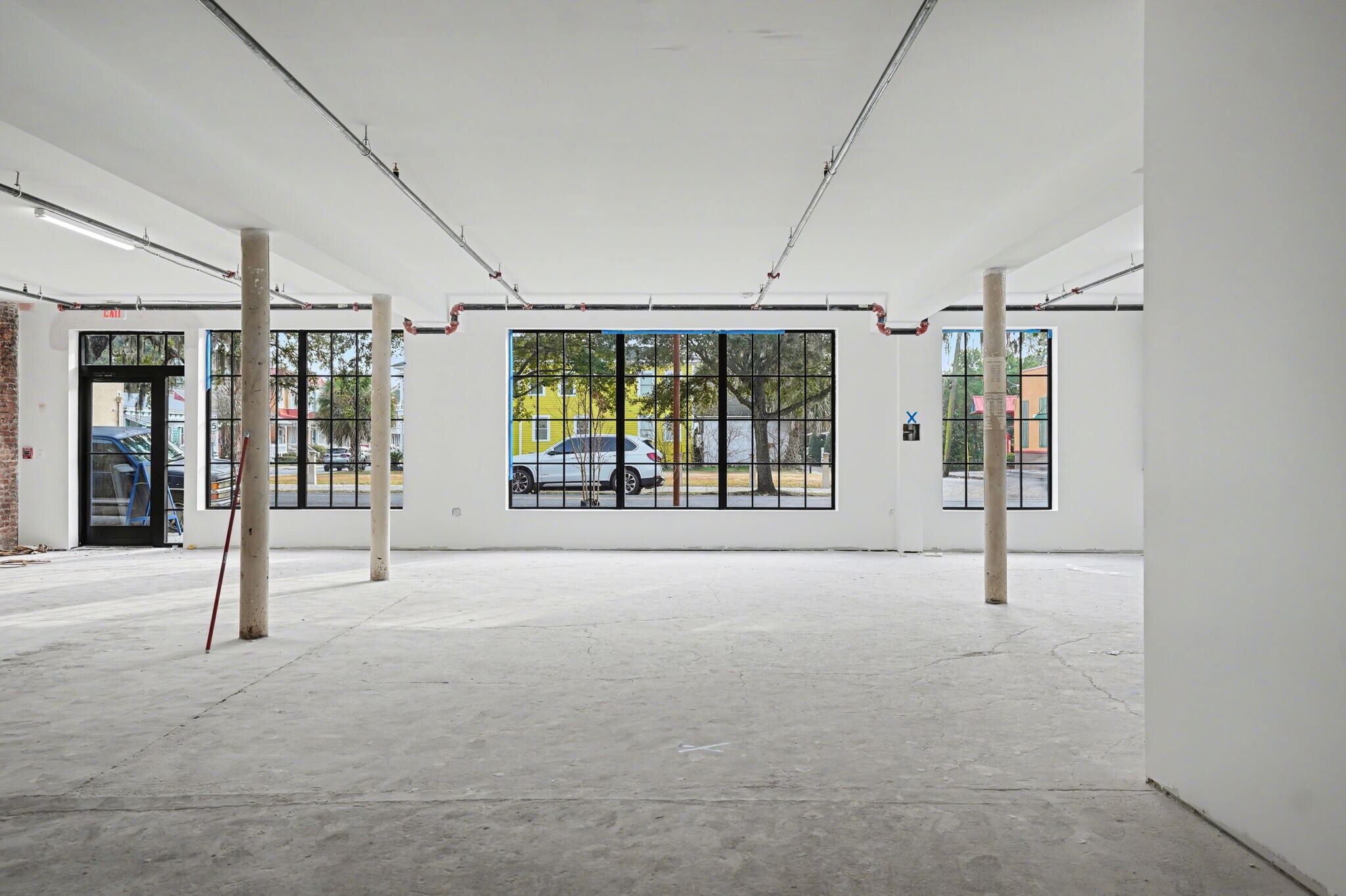 2517 Bull St, Savannah, GA à louer Photo intérieure– Image 1 sur 6